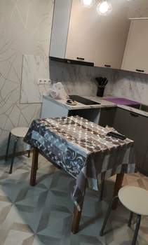 1-к квартира, на длительный срок, 50м2, 4/4 этаж