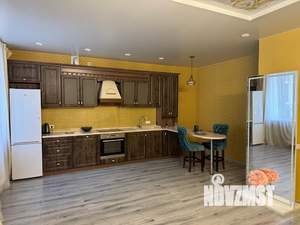 3-к квартира, посуточно, 104м2, 4/10 этаж