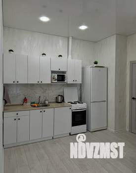 2-к квартира, посуточно, 40м2, 4/7 этаж