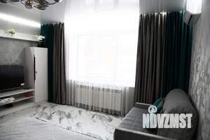 1-к квартира, посуточно, 35м2, 1/10 этаж