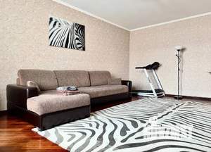 3-к квартира, посуточно, 105м2, 3/7 этаж