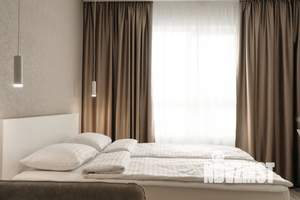 1-к квартира, посуточно, 40м2, 2/17 этаж