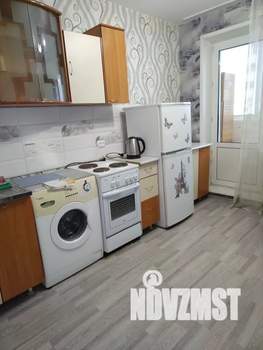 Студия квартира, посуточно, 22м2, 1/9 этаж