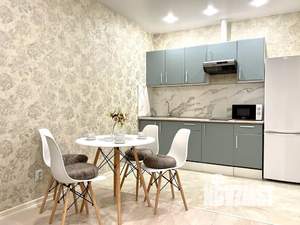 2-к квартира, посуточно, 46м2, 18/23 этаж