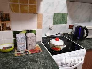 1-к квартира, посуточно, 35м2, 3/10 этаж