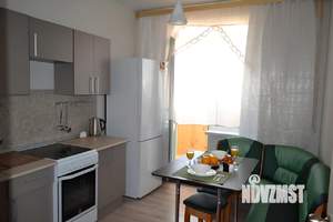 1-к квартира, посуточно, 38м2, 12/15 этаж
