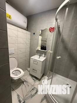 Студия квартира, посуточно, 35м2, 5/18 этаж