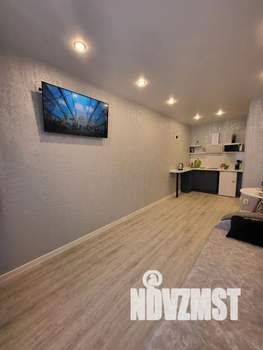 1-к квартира, посуточно, 38м2, 3/10 этаж