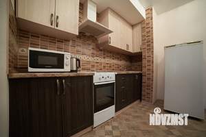 1-к квартира, посуточно, 42м2, 10/12 этаж