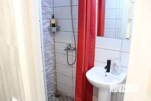 Студия квартира, посуточно, 17м2, 3/3 этаж