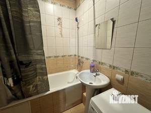 1-к квартира, посуточно, 42м2, 7/12 этаж