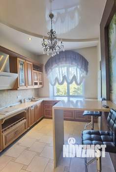3-к квартира, на длительный срок, 140м2, 8/8 этаж