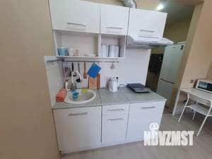 Студия квартира, посуточно, 28м2, 8/12 этаж