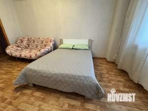 1-к квартира, посуточно, 42м2, 6/12 этаж