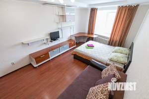 1-к квартира, посуточно, 42м2, 1/1 этаж