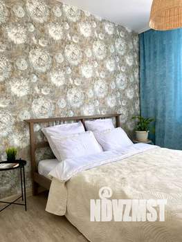 1-к квартира, посуточно, 38м2, 5/8 этаж