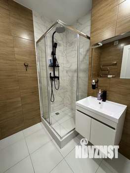 2-к квартира, посуточно, 40м2, 1/1 этаж