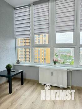 Студия квартира, посуточно, 27м2, 9/17 этаж