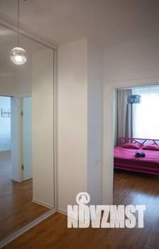 1-к квартира, посуточно, 53м2, 4/10 этаж