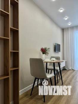 Студия квартира, посуточно, 28м2, 9/25 этаж