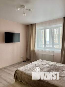 1-к квартира, посуточно, 43м2, 7/19 этаж