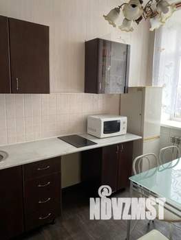 2-к квартира, посуточно, 49м2, 2/3 этаж