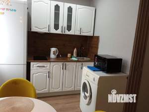 1-к квартира, посуточно, 45м2, 3/3 этаж