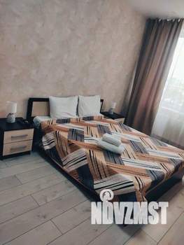 1-к квартира, посуточно, 42м2, 1/1 этаж