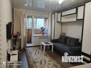 1-к квартира, посуточно, 38м2, 1/10 этаж