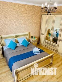 1-к квартира, посуточно, 35м2, 5/16 этаж