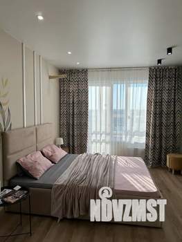 Студия квартира, посуточно, 30м2, 11/16 этаж