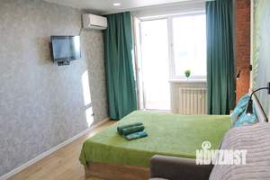 Студия квартира, посуточно, 27м2, 11/16 этаж