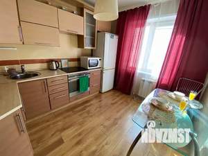 1-к квартира, посуточно, 33м2, 1/10 этаж