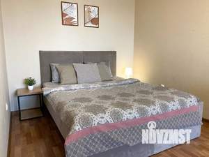 1-к квартира, посуточно, 33м2, 8/10 этаж