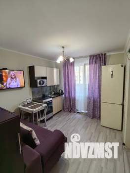 Студия квартира, посуточно, 23м2, 10/10 этаж