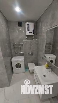 1-к квартира, посуточно, 38м2, 8/17 этаж