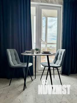 Студия квартира, посуточно, 27м2, 10/10 этаж