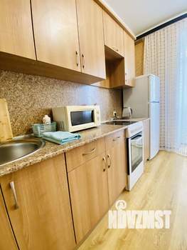 1-к квартира, посуточно, 35м2, 5/19 этаж