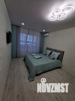 1-к квартира, посуточно, 38м2, 1/1 этаж