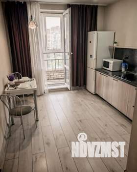 1-к квартира, посуточно, 42м2, 1/1 этаж