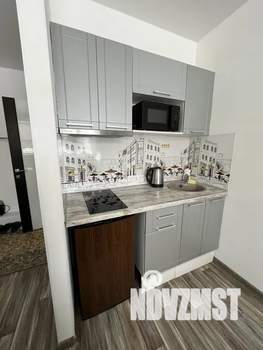 Студия квартира, посуточно, 18м2, 1/12 этаж