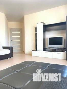 2-к квартира, посуточно, 67м2, 1/1 этаж