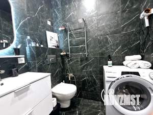 1-к квартира, посуточно, 42м2, 4/25 этаж
