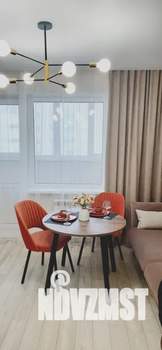 1-к квартира, посуточно, 42м2, 8/10 этаж