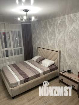 1-к квартира, посуточно, 39м2, 10/17 этаж