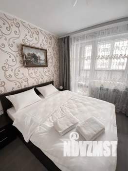 2-к квартира, посуточно, 40м2, 5/16 этаж