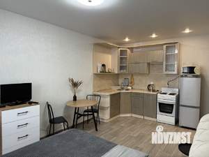 Студия квартира, посуточно, 29м2, 10/19 этаж