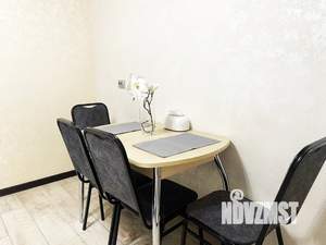 1-к квартира, посуточно, 40м2, 4/16 этаж