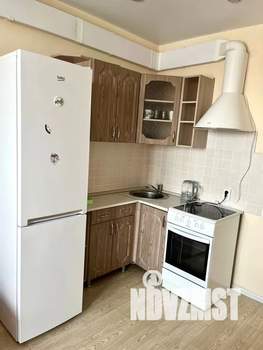 1-к квартира, посуточно, 40м2, 16/18 этаж