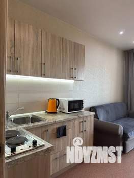 1-к квартира, посуточно, 40м2, 16/19 этаж